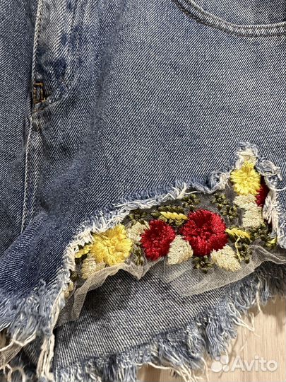 Шорты женские