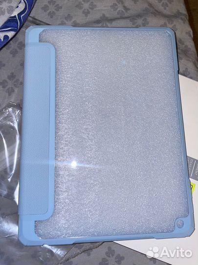 Чехол на iPad 7,8 10'2 с отсеком для apple pencil
