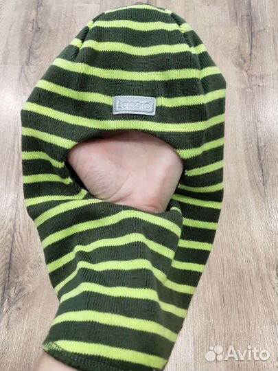 Шапка шлем lassie 50 новая, без бирки