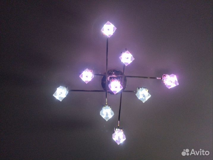 Люстра потолочная