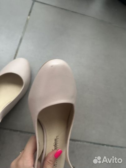 Туфли женские на каблуке 39