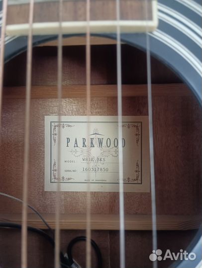 Электроакустическая гитара Parkwood W81 BKS