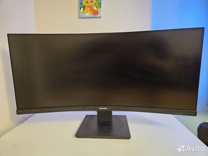 Монитор Philips 34 Ultrawide Curved