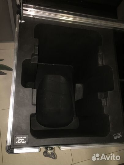 Кофр транспортировочный для световых голов/звука