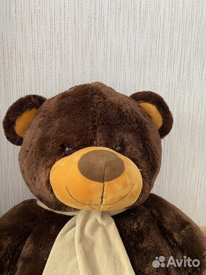 Плюшевый медведь