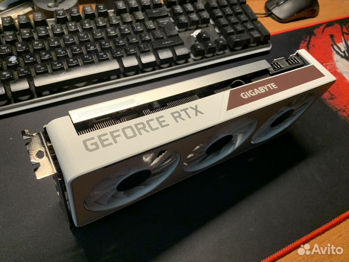 Видеокарта Gigabyte Vision RTX 3070 8 Gb