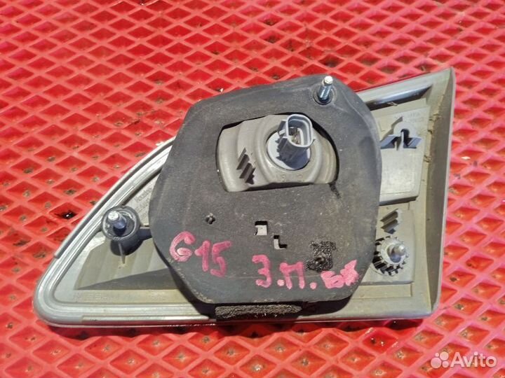 Фонарь задний левый Nissan Almera