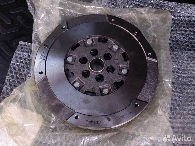 Маховик двухмассовый 123108293R Renault Nissan