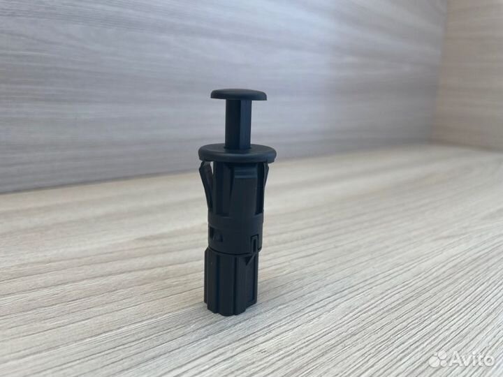 Концевик двери задний Renault Logan