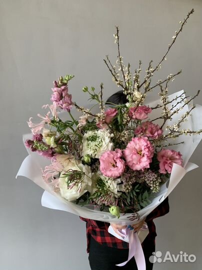 Администратор в цветочный магазин