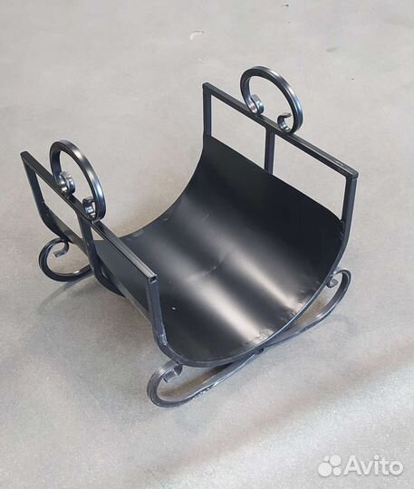 Дровница для бани