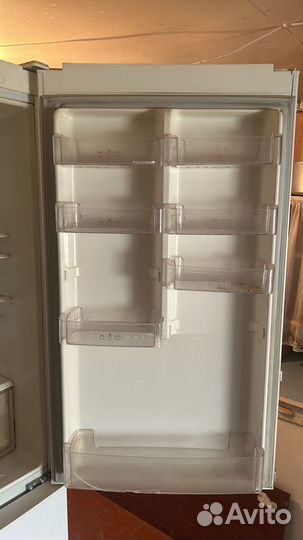 Холодильник на запчасти