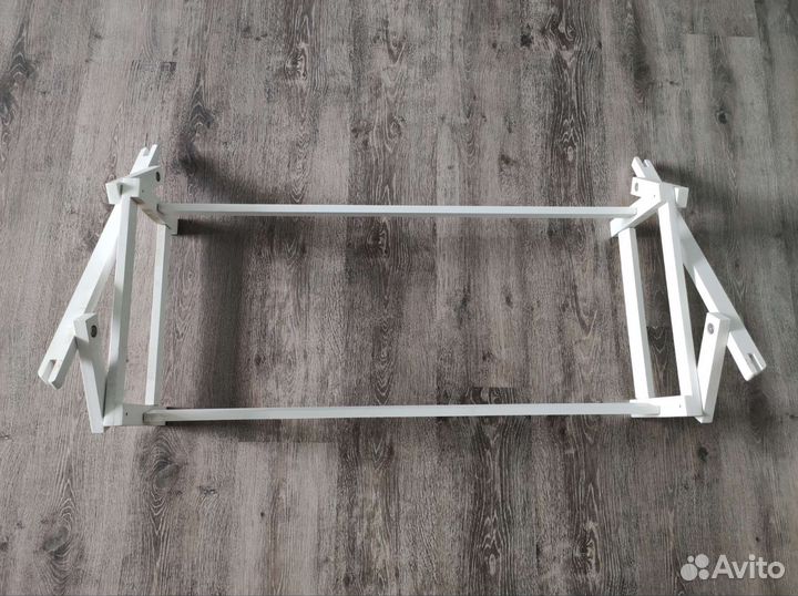 Маятник на кроватку