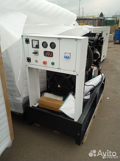 Дизельный генератор 30кВт открытый электростанция