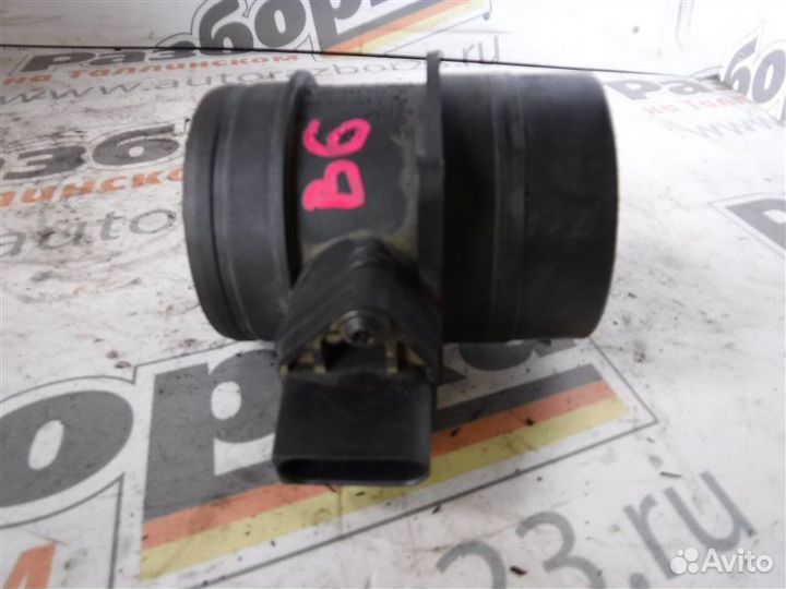 Расходомер воздуха дмрв Volkswagen Passat