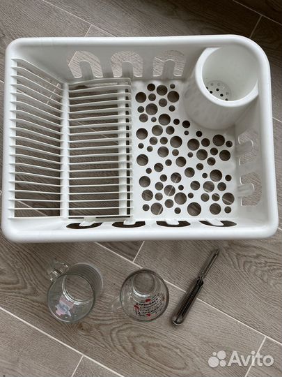 Сушилка для посуды IKEA, кружки