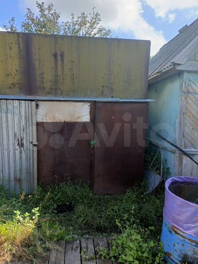 Дача 20 м² на участке 8 сот.