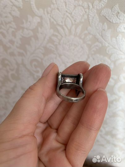 Перстень серебряный