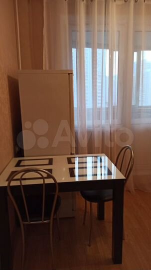 1-к. квартира, 43 м², 8/25 эт.