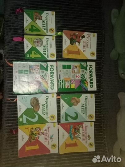 Учебники за 1, 2, 4 класс