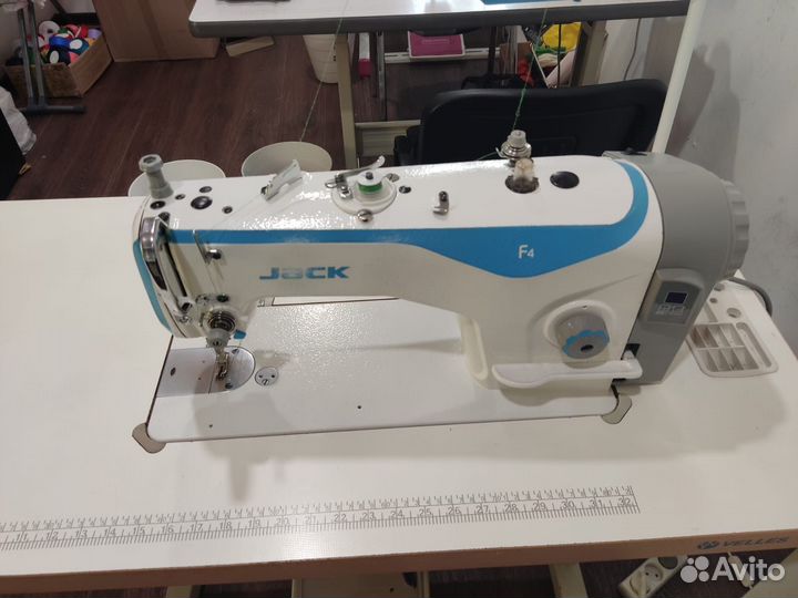 Промышленная швейная машина jack f4