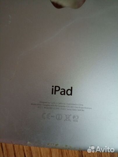 Продам iPad mini на запчасти