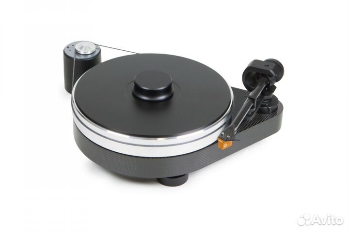 Проигрыватель винила Pro-Ject RPM 9 Carbon