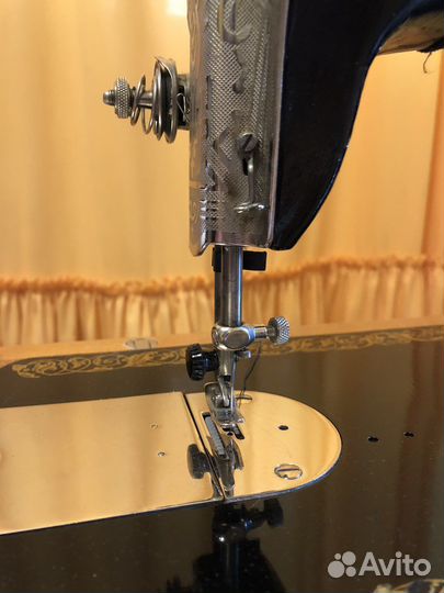 Швейная машинка Подольск 1м 1958г