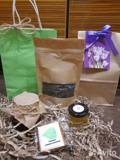 Подарки наборы на 8 марта. Учителям