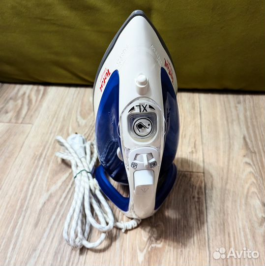 Утюг Tefal FV3920, состояние почти нового