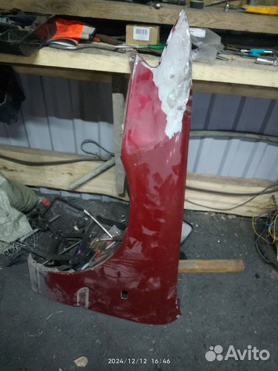 Крыло на мазду