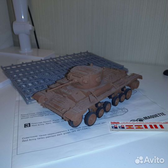 10 моделей танков (собраны)