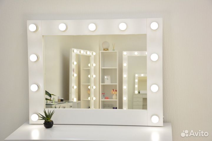 Гримерное зеркало