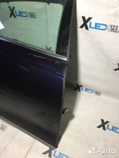 Задняя правая дверь KIA K900