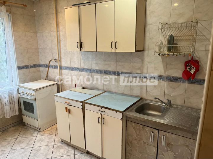 3-к. квартира, 60 м², 5/9 эт.