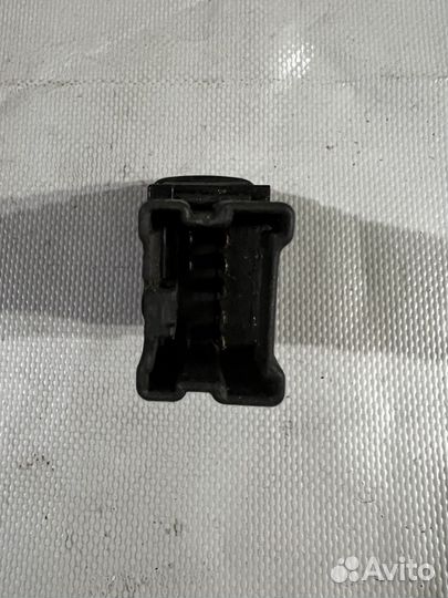 Кнопка аварийной сигнализации Nissan Almera N16