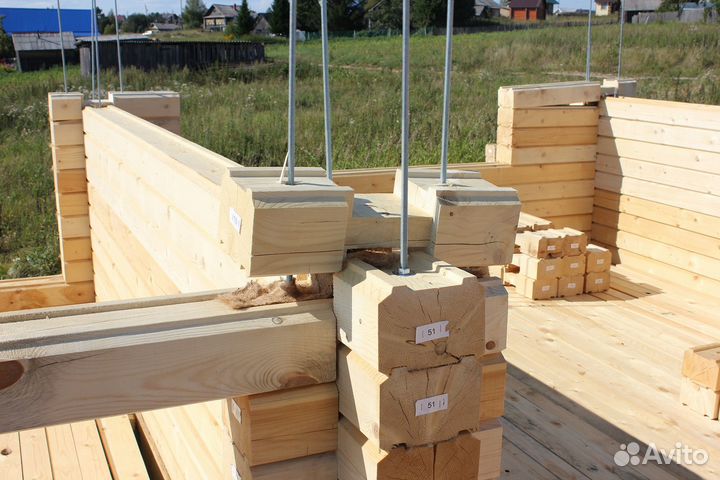 Срубы бань и домов из сухого профилированного брус