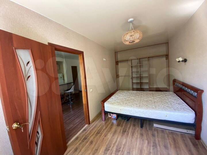 3-к. квартира, 48 м², 1/5 эт.