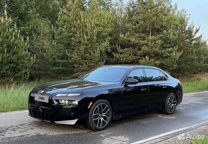 BMW 7 серия 3.0 AT, 2022, 100 км