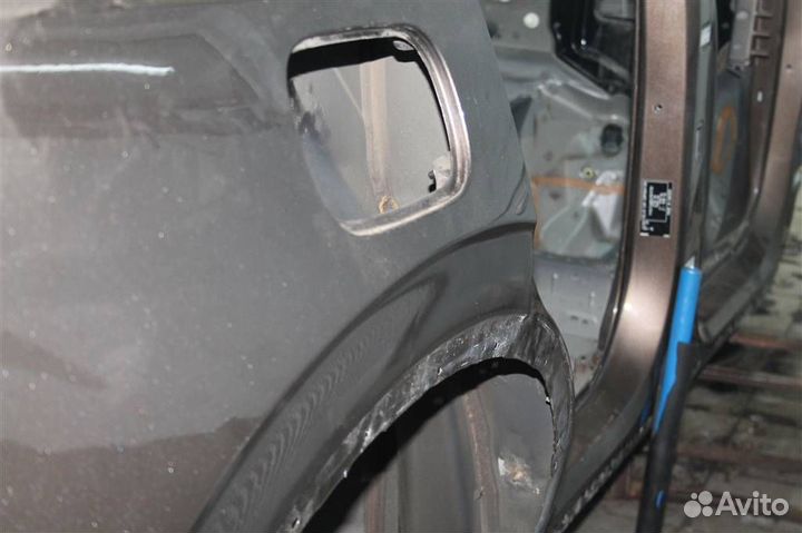 Четверть кузова задняя правая Volvo XC90 2014-20