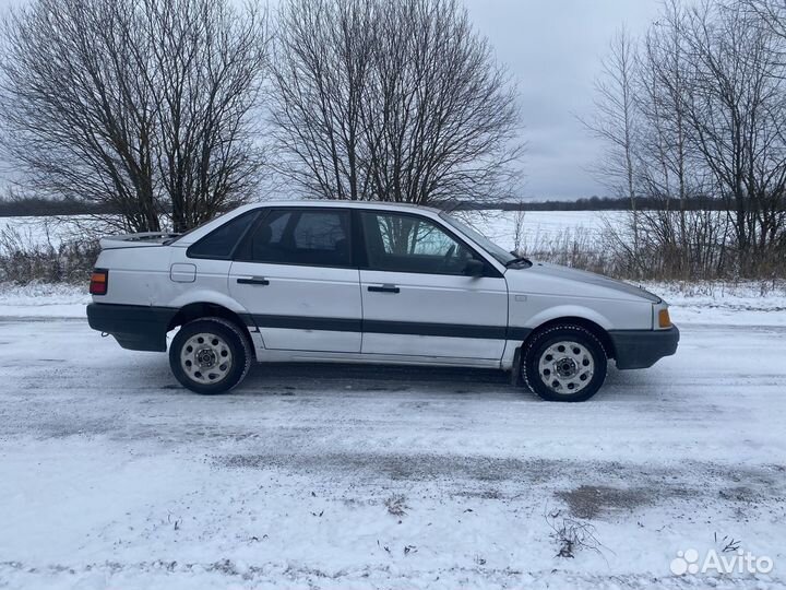 Volkswagen Passat 2.0 МТ, 1990, 347 000 км