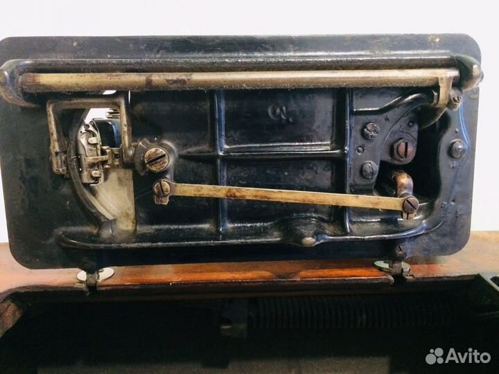 Швейная машинка зингер антикварная ножная