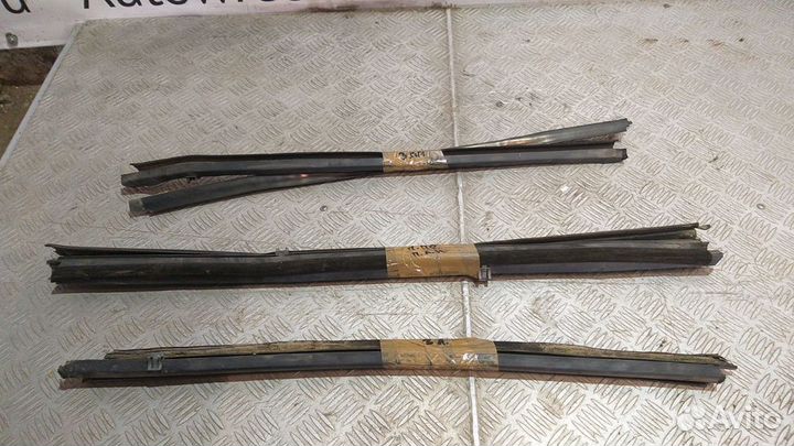 Бархотки наружные,внутренние Ford Mondeo 1