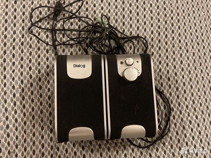 Колонки dialog 200