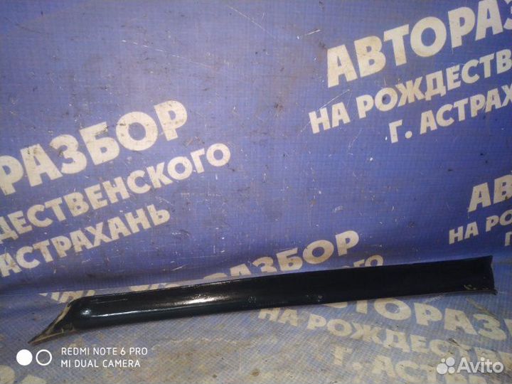 Обшивка стойки лобового стекла Ваз Лада 2105 седан