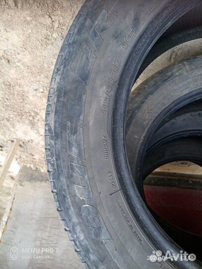 Bridgestone Dueler A/T 215/60 R17