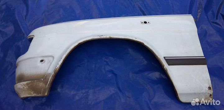 Крыло переднее левое Газ 3110 31029 Волга