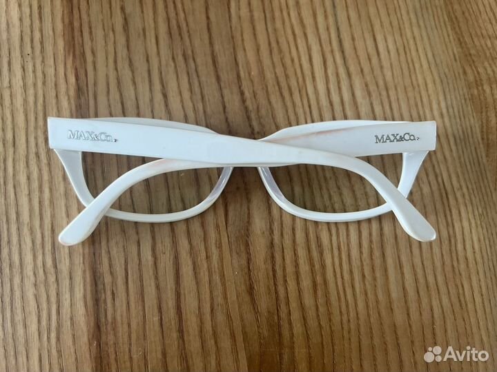 Женская белая оправа max mara