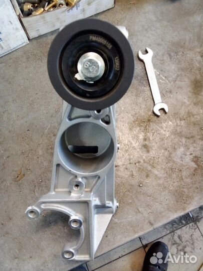 Кранштейн насоса Гура на мотор GAZ G21A