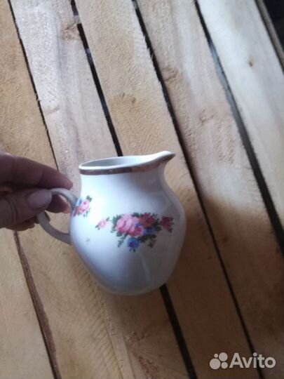 Много посуды